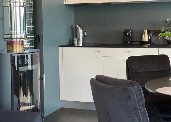 Seaside Rendezvous 2 Villa