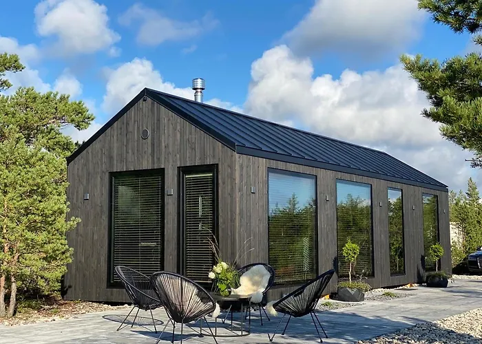 Seaside Rendezvous 2 *